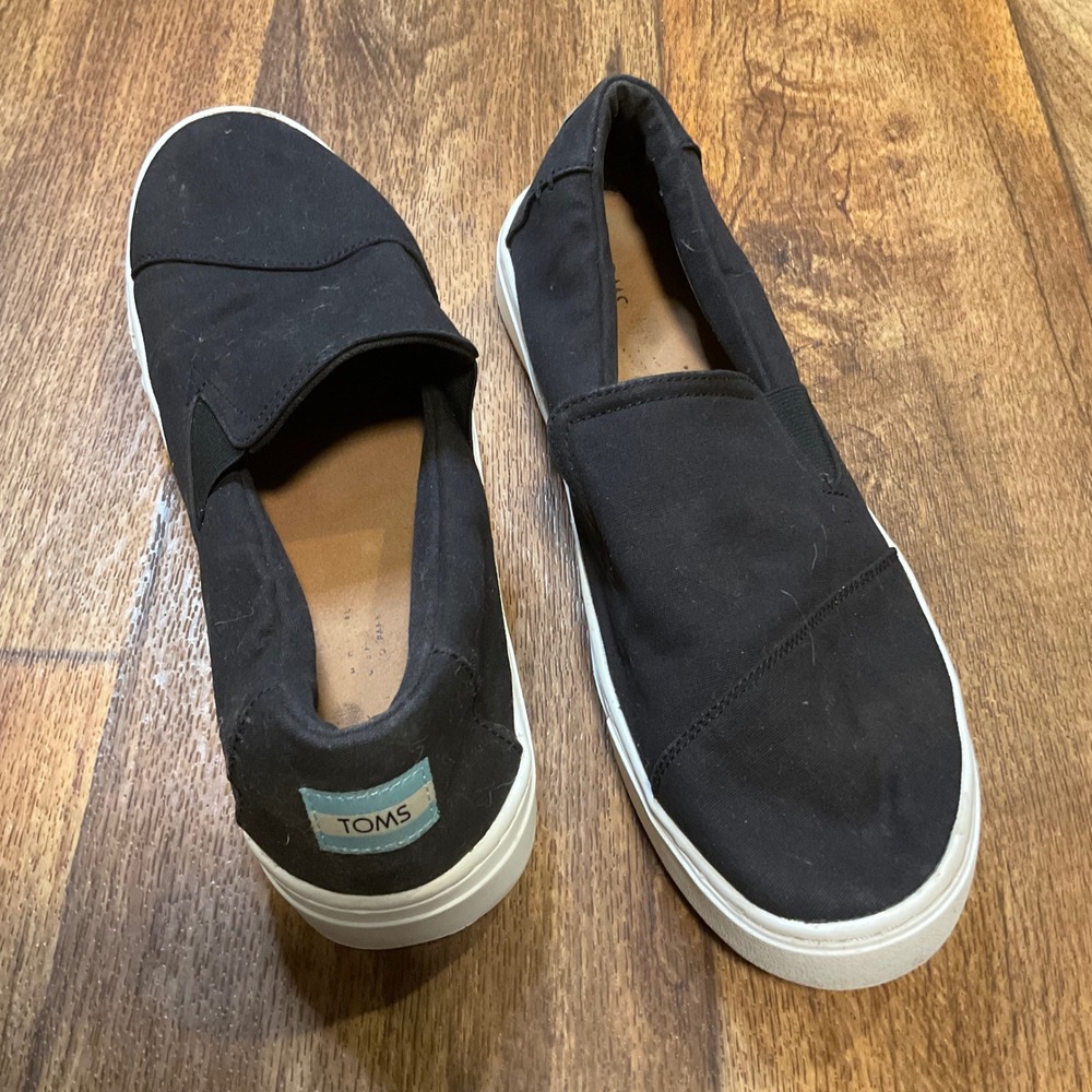 Toms Sneaker Slip On Size 11 Black Womens Casual Comfort